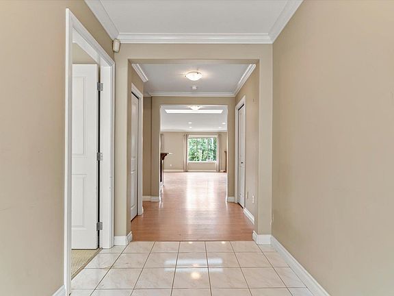 4th image of 46000 Thomas Rd #45