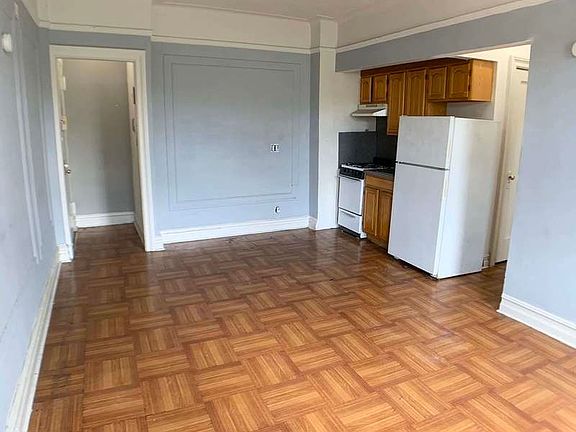 3rd image of 1 Chester Ct #5Y