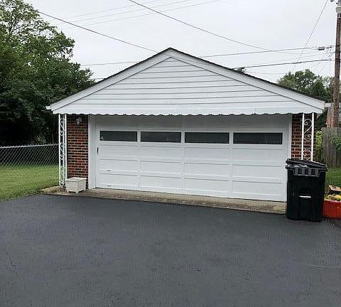 4th image of 3516 Huon Dr