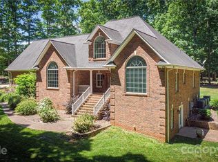 161 Blossom Hill Rd, Lincolnton, NC 28092