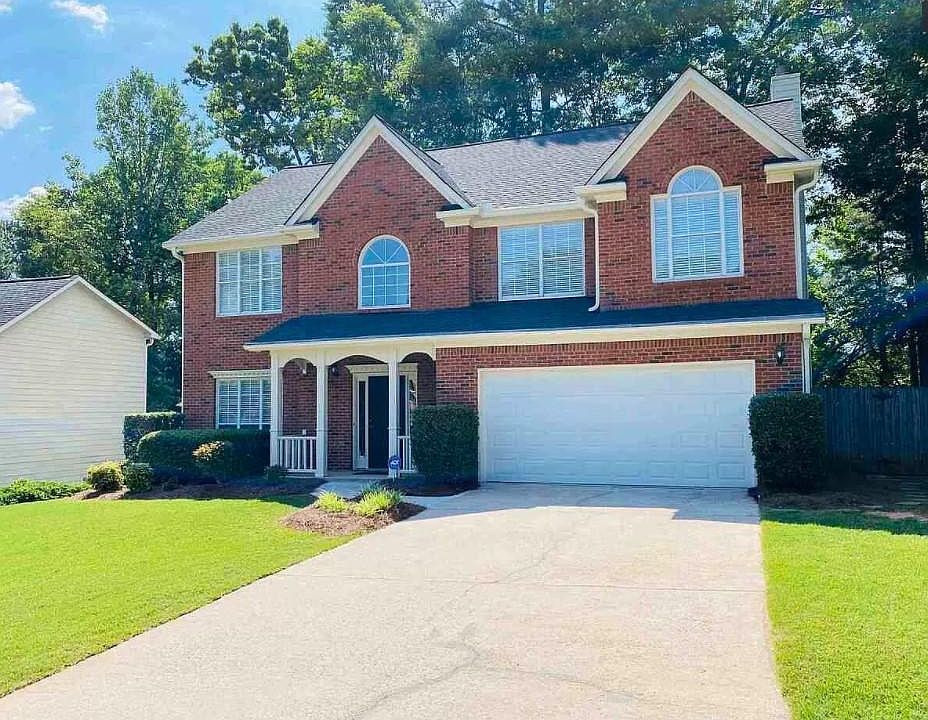 1st image of 110 Saddle Bridge Dr