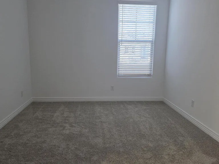 7641 W Staghorn Rd — Photo 5