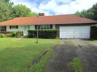 139 Grippen Hill Rd, Vestal, NY 13850
