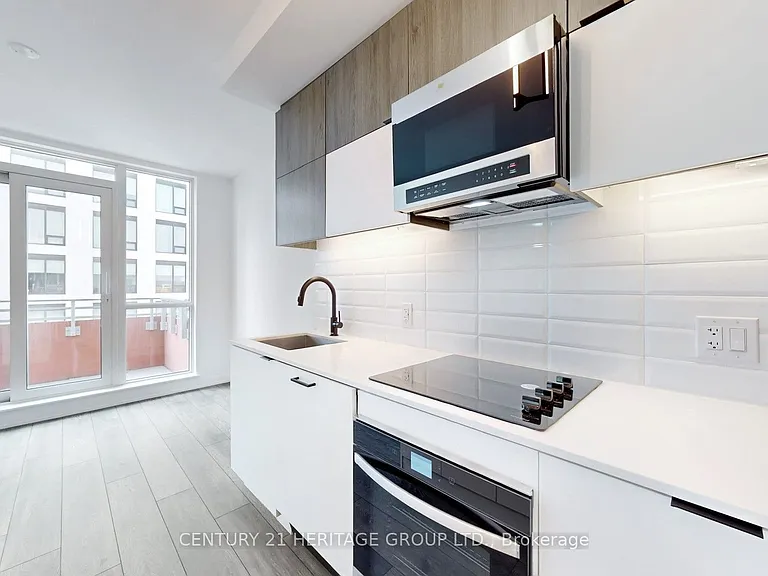 8888 Yonge St #708 — Photo 19