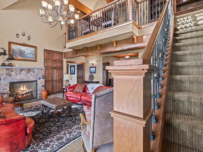 Stairway to s Upper Floor