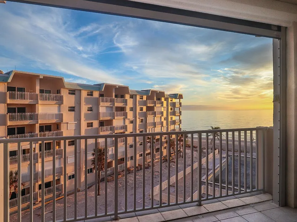 7400 Estero Blvd #514