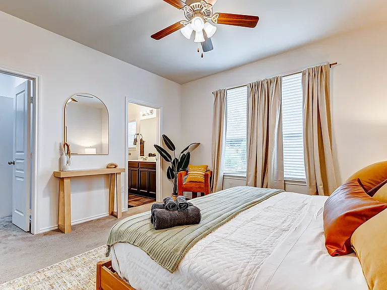 24035 Noble Darcy Ln — Photo 15