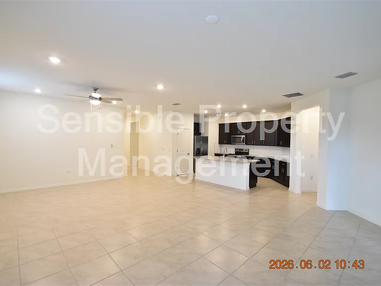 20076 Azul Marble Loop — Photo 3