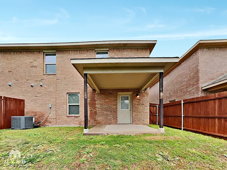 702 Rolling Terrace Cir — Photo 17