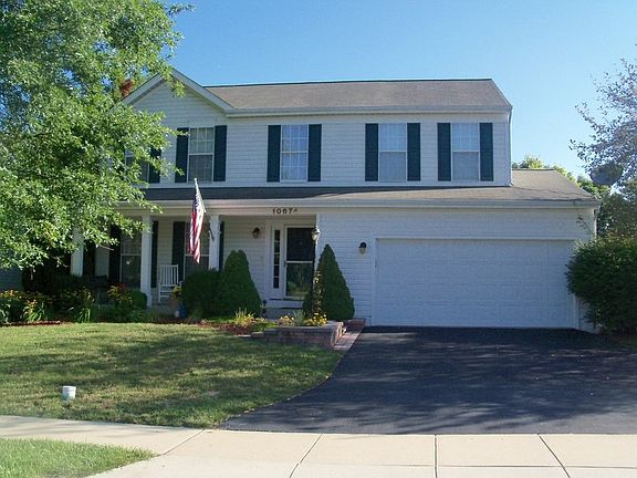 Front of House : driveway sealed and new roof put on