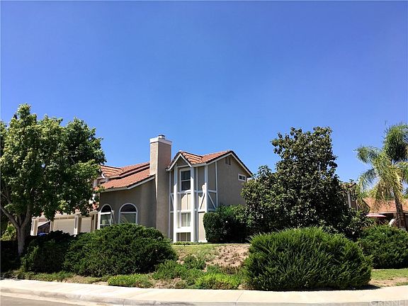 3rd image of 14805 Raquel Ln