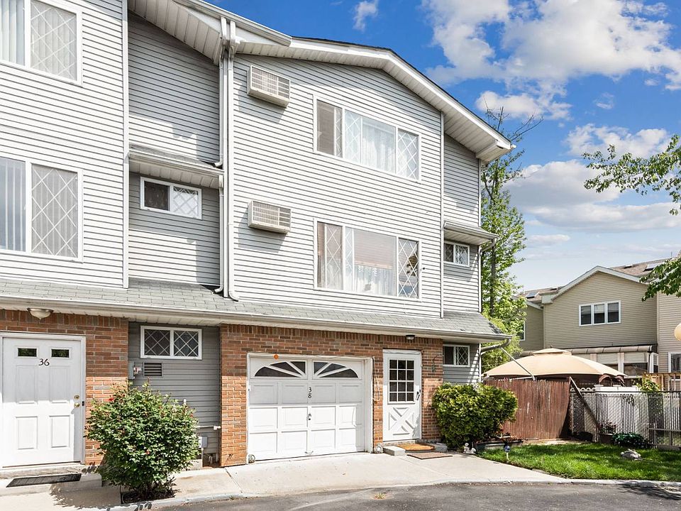 1st image of 38 Saccheri Ct