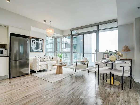375 King St W, Toronto, ON
