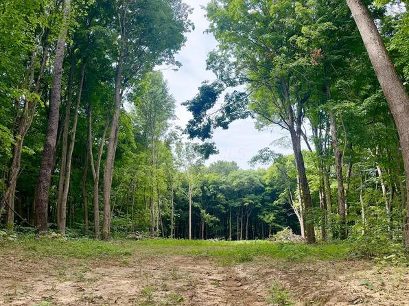 6845 Township Road 32 NW, Somerset, OH 43783