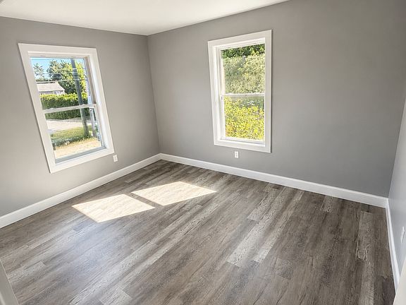 5th image of 850 Allen St #2