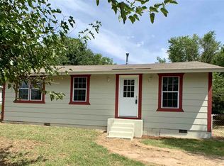 307 W James St, Sterling, OK 73567