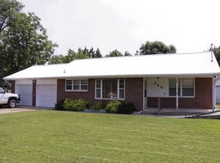 340 N Joann St, Wichita, KS 67203