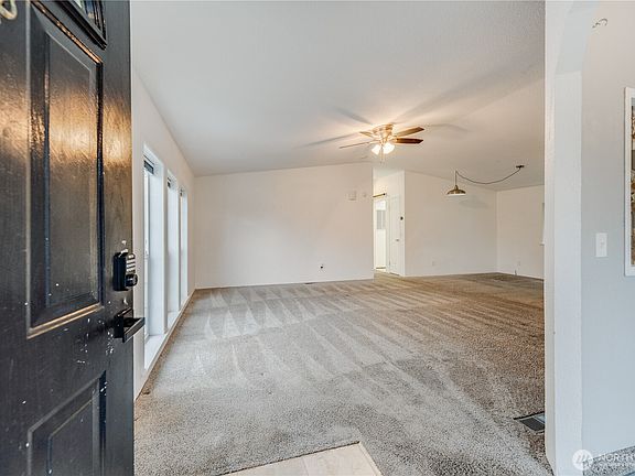 3rd image of 704 87th Avenue NE #2