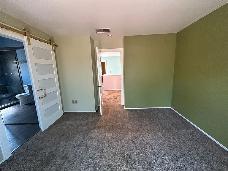 1228 W Roseburg Ave #A — Photo 18
