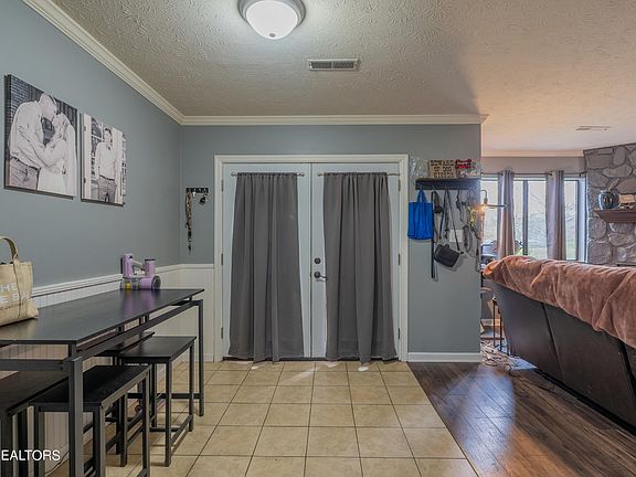 4th image of 7546 Chatham Cir