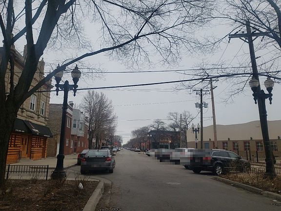 4th image of 2520 S Oakley Ave Unit 307