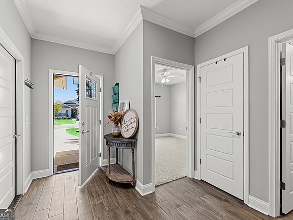 3rd image of 147 The Villas Way