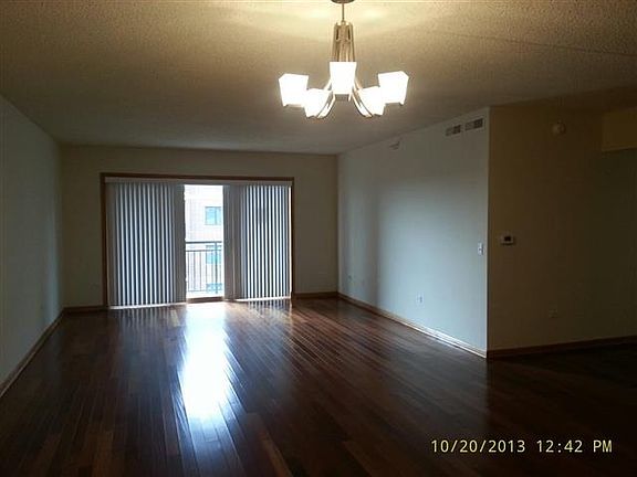 4th image of 750 Pearson St #1-602