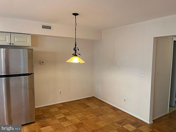 5th image of 7513 Spring Lake Dr #C