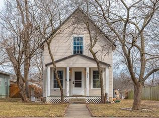 522 N Independence St, Pleasant Hill, MO 64080