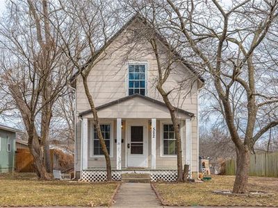 522 N Independence St, Pleasant Hill, MO, 64080