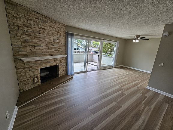 5th image of 848 Amigos Way #C