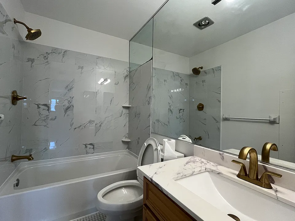 4120 Parklawn Ave #234