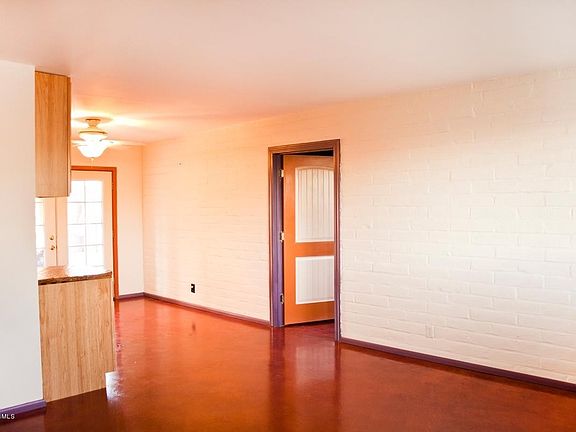4th image of 8161 E Kenyon Dr