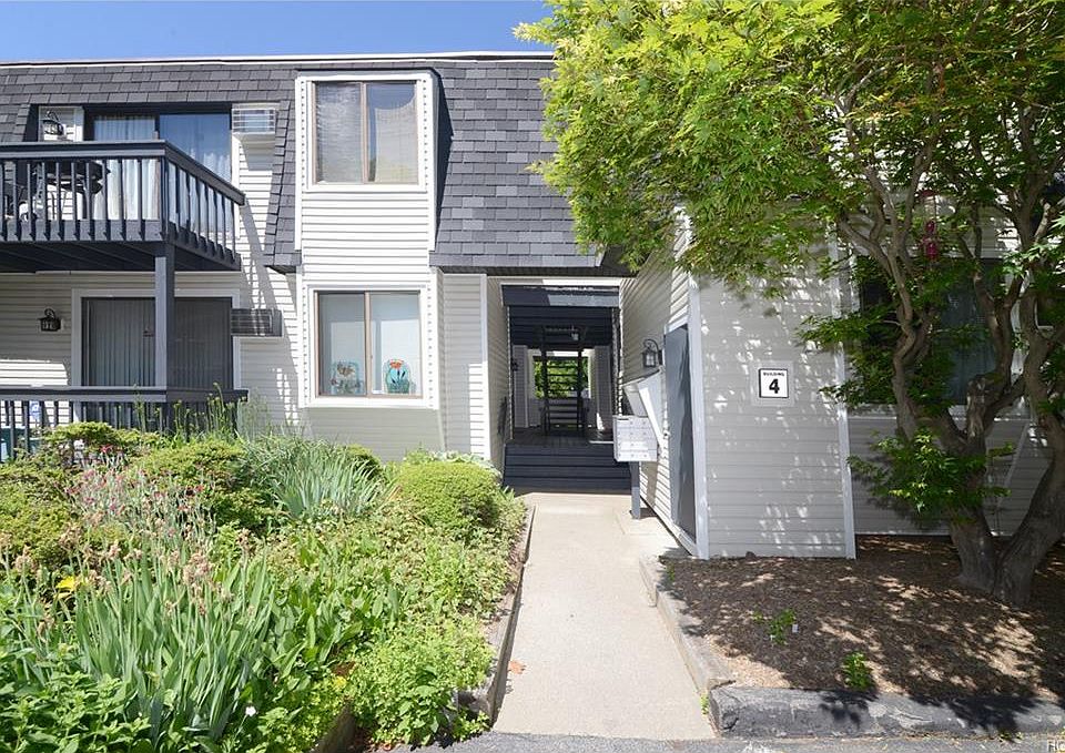 1st image of 407 Drew Ln