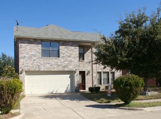 5208 Chessie Cir, Haltom City, TX 76137