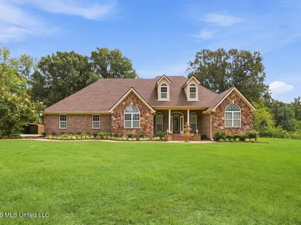 282 Douglas Rd, Hernando, MS 38632