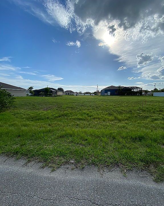 2nd image of 1224 NW 36th Pl