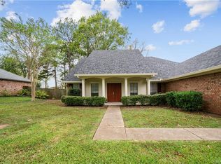 242 Old Palmetto Rd, Benton, LA 71006