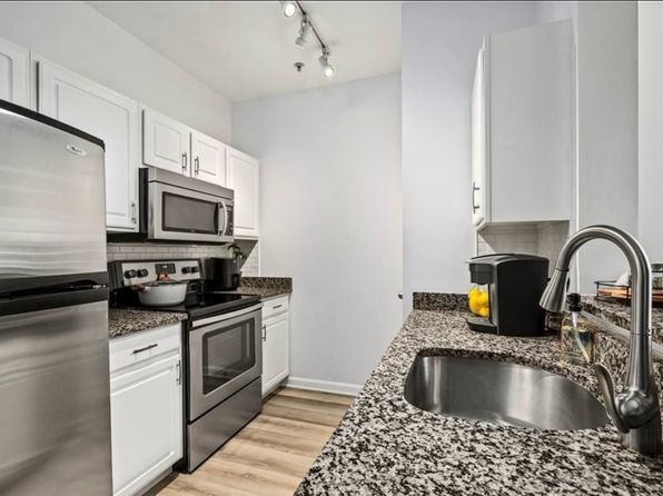 1000 Providence Pl APT 435