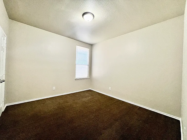 8221 Atherton St — Photo 6