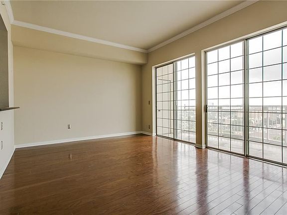 5th image of 3225 Turtle Creek Blvd APT 1646