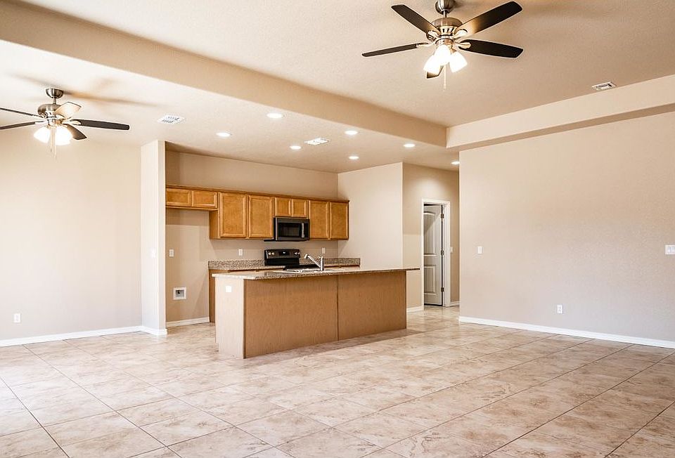 Ironwood 1593 3 Car Plan, Kingman Crossing, Kingman, AZ 86401 Zillow