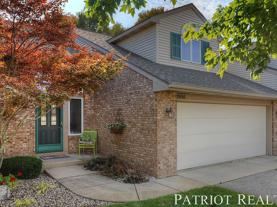 1st image of 5956 Gleneagle Dr #71