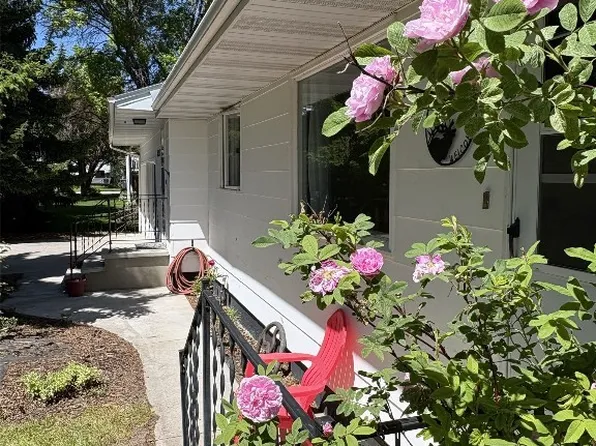 6235 Leonard St, Manhattan, MT 59741