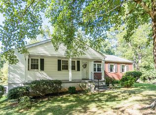 129 Dove Ln, Spout Spring, VA 24593