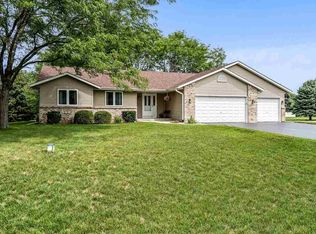 13805 Lozenge Dr, Rockton, IL 61072