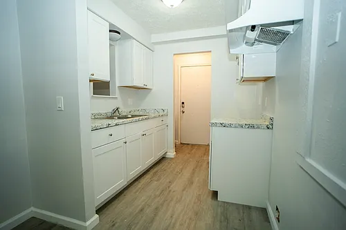 Floor plan 1 Bedroom/1 Bath