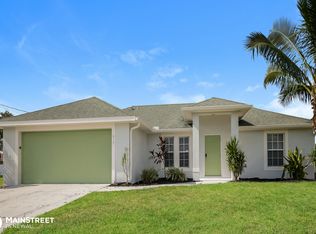 917 NE 15th St, Cape Coral, FL 33909