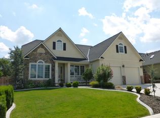 3515 Nottingham Dr, Richland, WA 99352