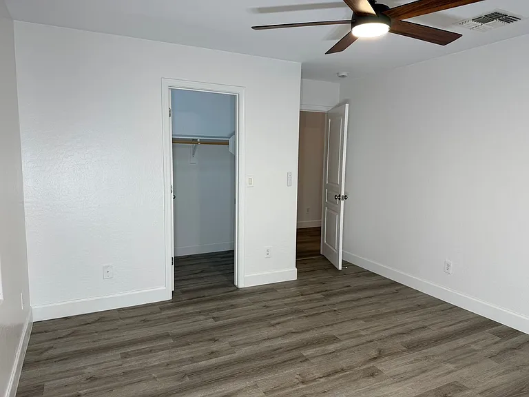42502 W Somerset Dr — Photo 10
